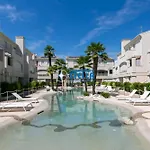 Villaggio Le Tropezien * לידו די ג'סולו